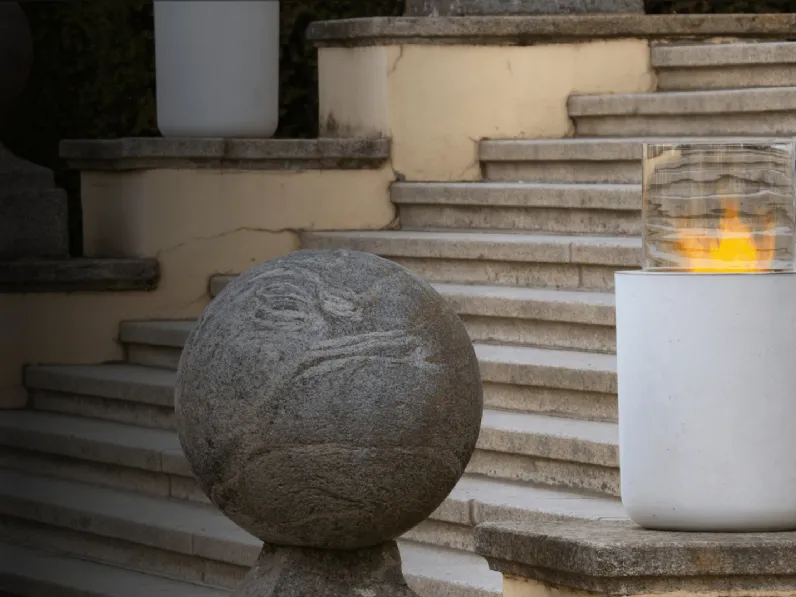 Camino a bioetanolo in cemento da giardino Jar di Planika