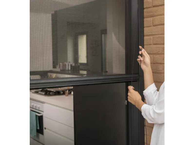 Zanzariera In Luce Verticali RV Catena serie R di Palagina