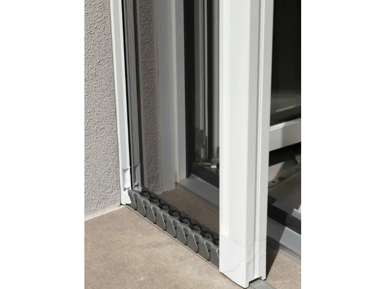 Zanzariera Sintesi di Palagina