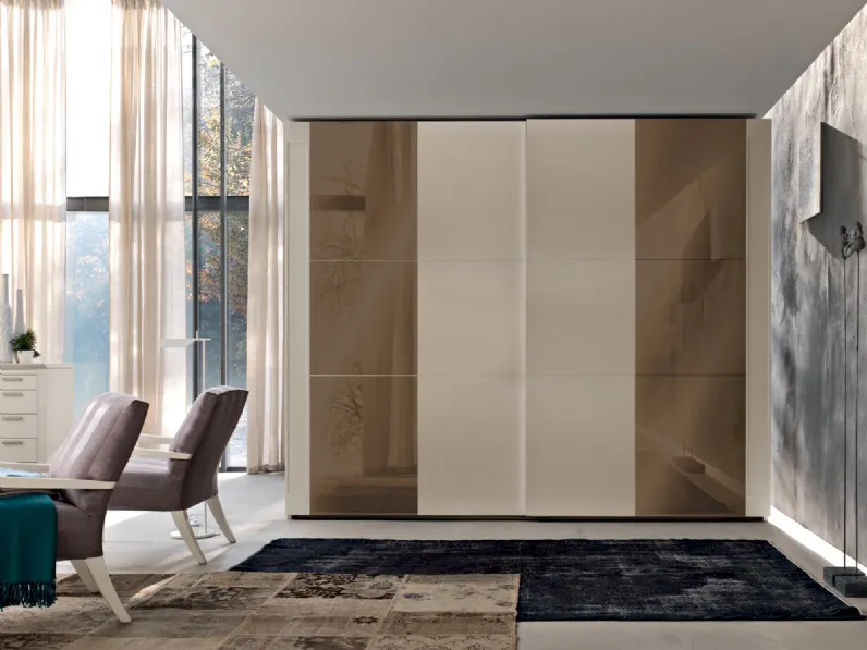 Armadio con ante scorrevoli Agrifoglio di Le Fablier