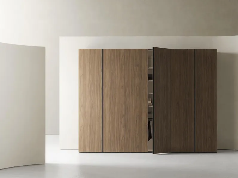 Armadio con ante battenti Go Up di Alf Da Frè