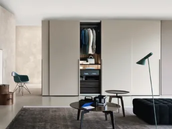 Anta Liscia Scorrevole Maniglia Assisa