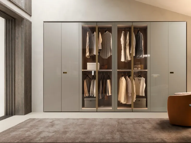 Armadio con ante battenti Anteprima in laccato lucido Gris Beige di Presotto