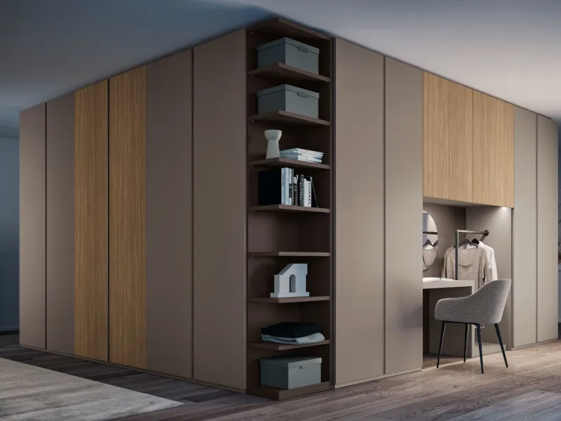 Armadio Ardecò Omega Cognac in laccato opaco e Rovere di Spagnol Mobili