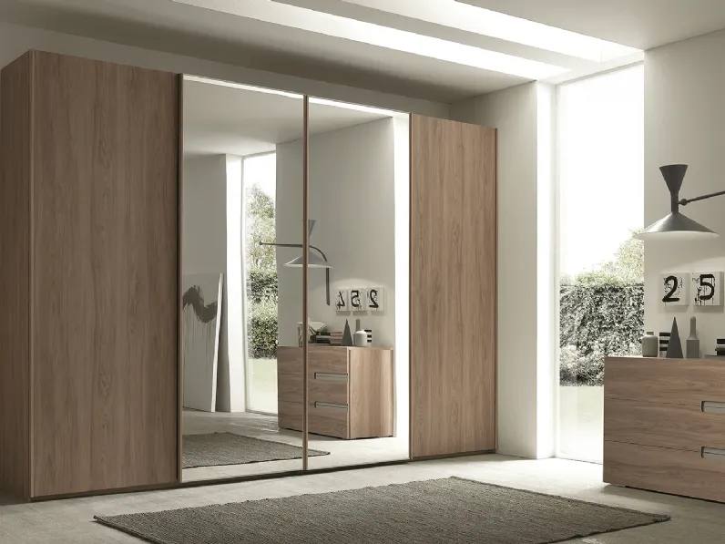 Armadio con ante scorrevoli 03 finitura Noce e specchio di Felver