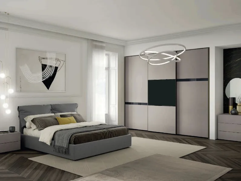 Armadio con ante scorrevoli Chorus Mirror TV di Artigianmobili