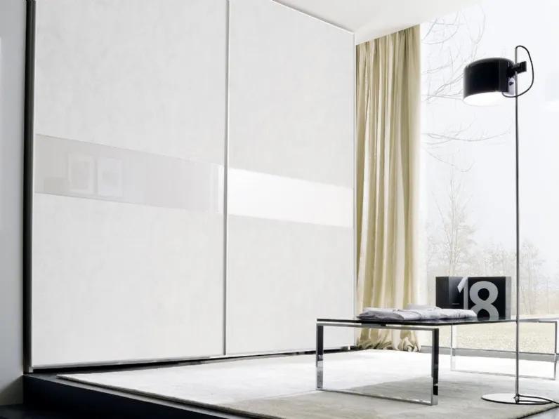 Armadio con ante scorrevoli finitura cemento bianco Atlante di S75