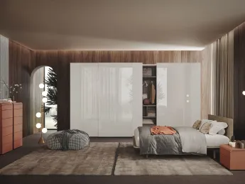 Bend laccato lucido con ante scorrevoli