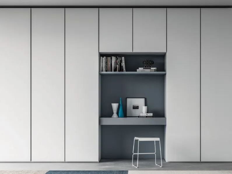 Armadio con ante battenti Brio Ponte in laccato opaco di Tagliabue Mobili