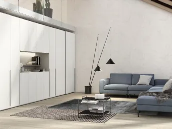 L'armadio Concreta W111 di Colombini Casa unisce design essenziale e funzionalità pratica.