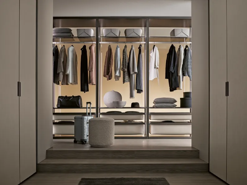 Cabina Armadio in metallo con ripiani in vetro Cover Open di Rimadesio