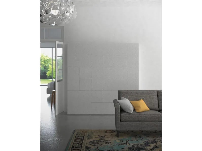 Armadio con ante battenti Alfabeto 03 di De Rosso