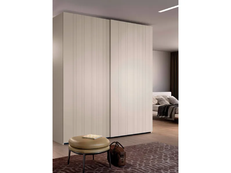 Armadio con ante scorrevoli Decor Line in laccato Lino di Olivieri