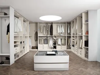 Composizione Armadio Arredato