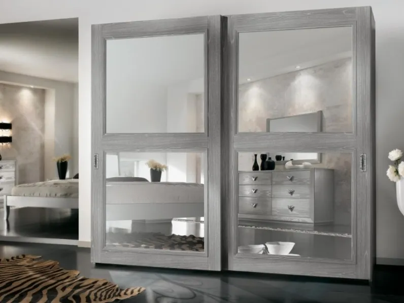 Armadio Giselle art 4046 in Grigio patinato di Padovani Mobili