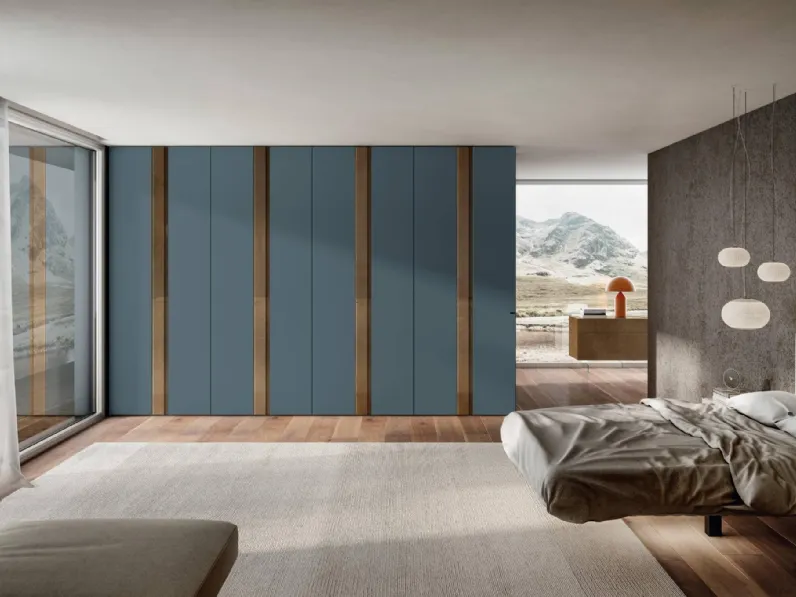 Armadio con ante battenti in laccato opaco con inserti in vetro Groove 1189 di Lago