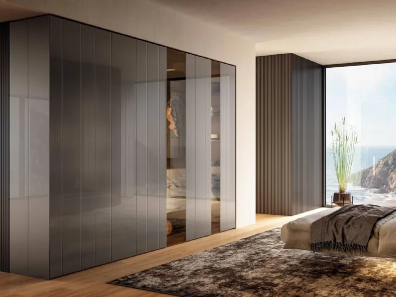 Armadio su misura con ante battenti NOW 1155 in vetro di Lago