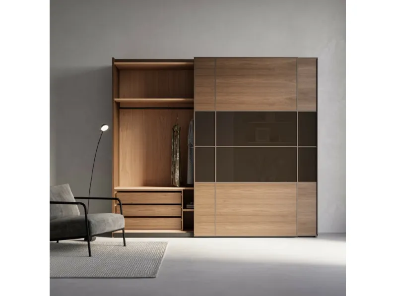 Armadio Leonardo con inserto in vetro di Arte Brotto