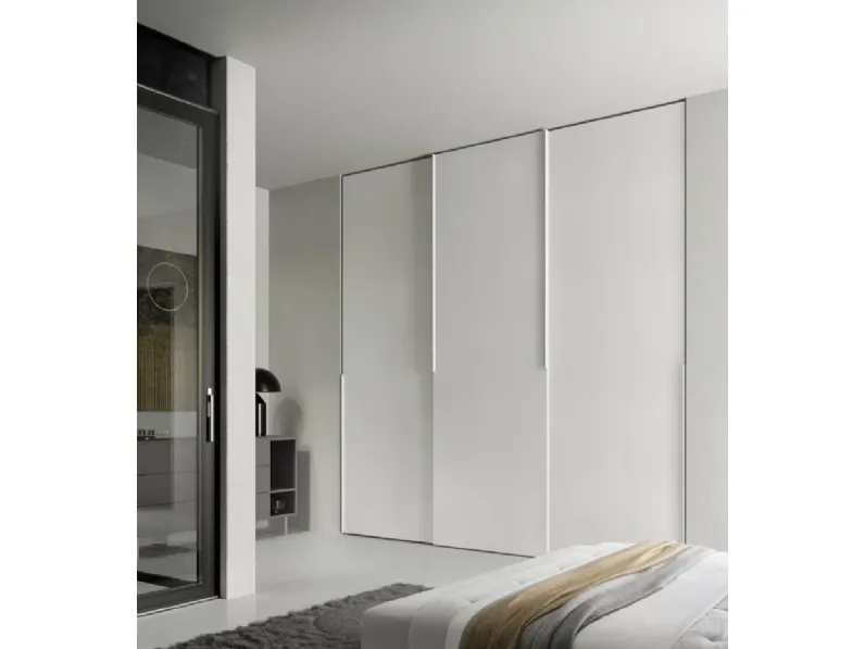 Armadio Liscia Scorrevole laccato bianco di SantaLucia