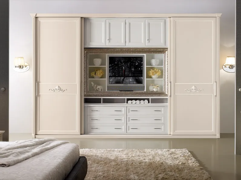 Armadio a muro con ante scorrevoli M209 Rigoletto in laccato Tortora e Bianco con cornice quadro in Foglia Argento di Ferretti e Ferretti