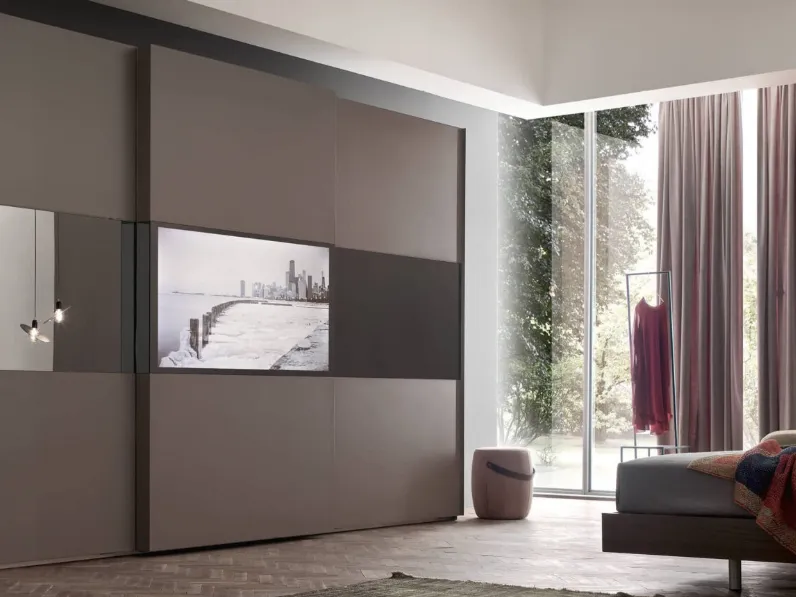 Armadio con TV Planblog3 di Maronese