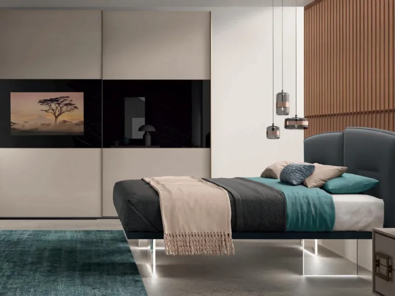 Armadio con anta scorrevole Mirror TV di Artigianmobili