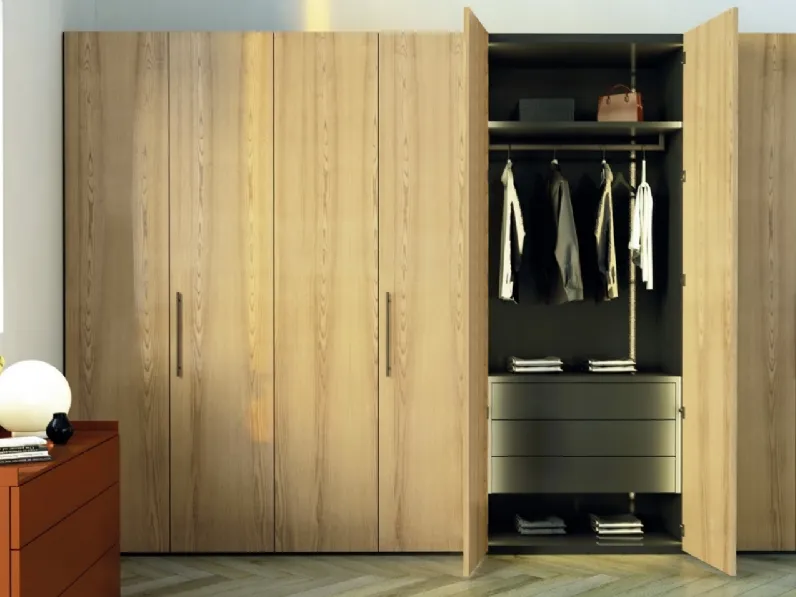 Armadio Nova Show in legno Corda di Imba Srl