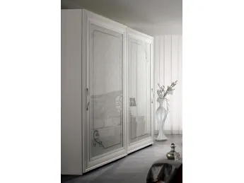 L'armadio scorrevole Prestige 01 di Spar unisce design elegante e funzionalità.