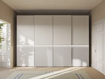 Armadio Rail W117 di Colombini Casa: essenzialità senza tempo.
