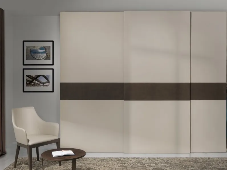 Armadio con ante scorrevoli Tris Maxi di Linegianser