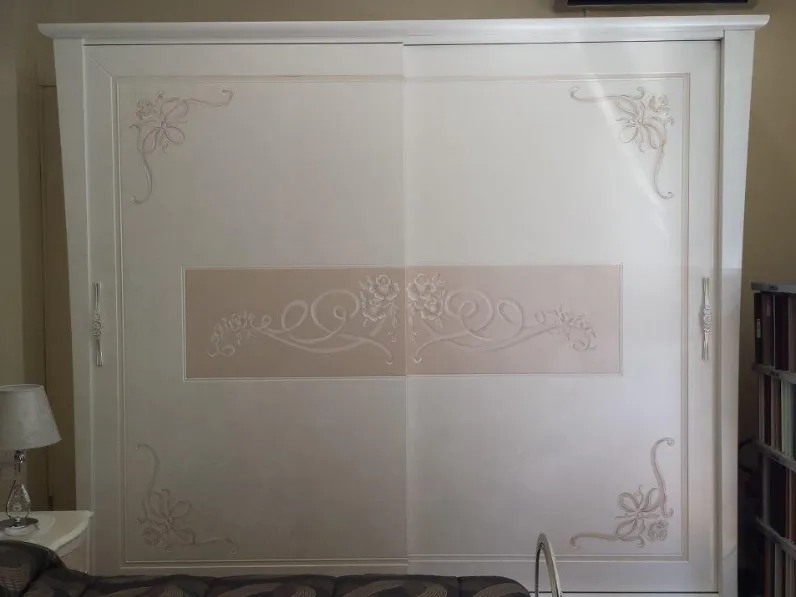 Armadio Selene di Patina Rosa