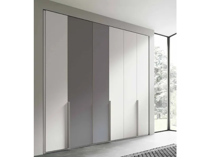 Armadio con ante battenti System Basic Alaska e Grigio di Artigianmobili