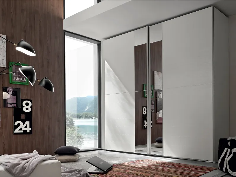 Armadio Zen DU147 in Frassino bianco con specchio di Maronese Acf