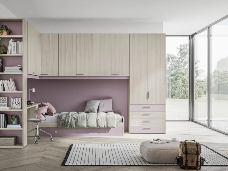 Armadio Battente Retta ZN11 finitura Forestal Sand e laccato Ametista di Marka Total Living