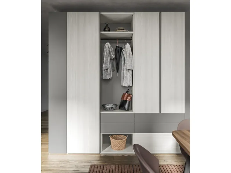 Armadio Battente Bend ZN14 finitura Forestal White e Grigio Caldo di Marka Total Living