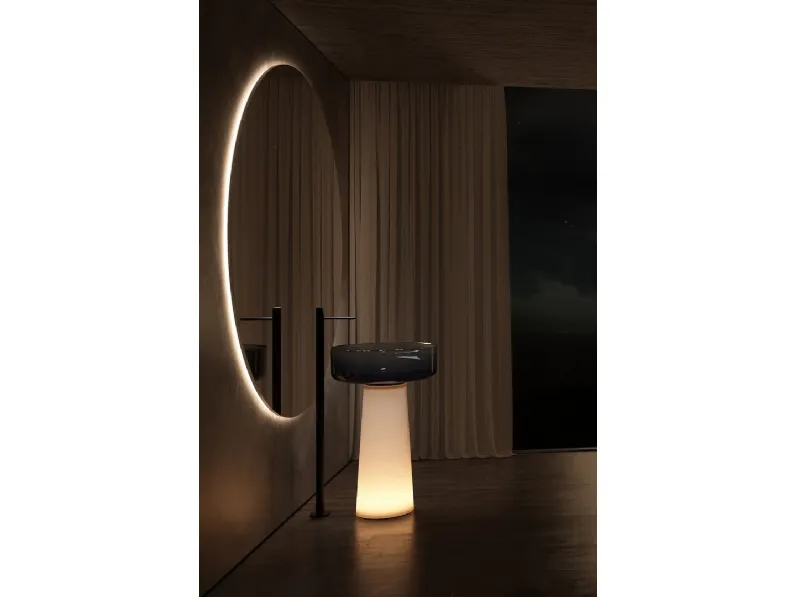 Lavabo da terra Albume Lux in cristallo con base luminosa di Antoniolupi