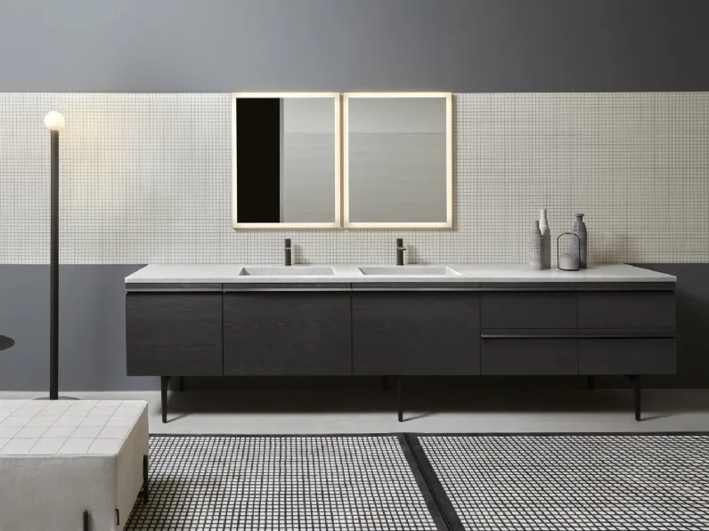 Mobile da Bagno a terra in legno di Olmo e top in marmo di Carrara Borderline di Antoniolupi