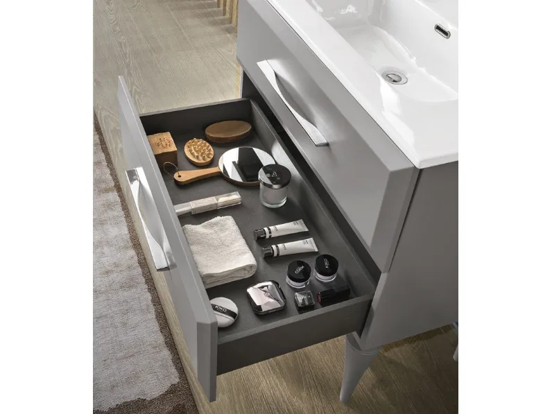 Mobile da Bagno con piedi Cleide laccato Grigio Perla con lavabo in ceramica di Bluelife