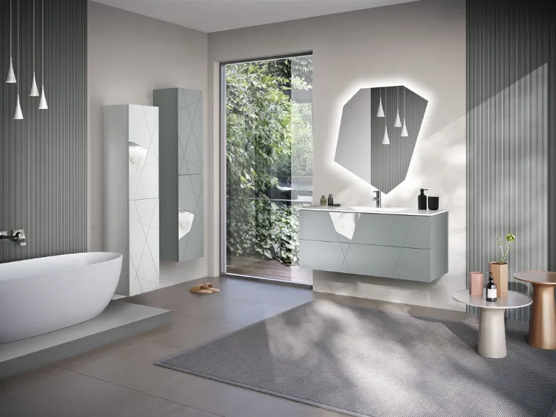 Mobile da Bagno sospeso Crizia laccato Grigio con inserto in laminam Marmo Bianco con colonne laccate Bianco e Grigio con inserto in laminam Marmo Bianco di Bluelife