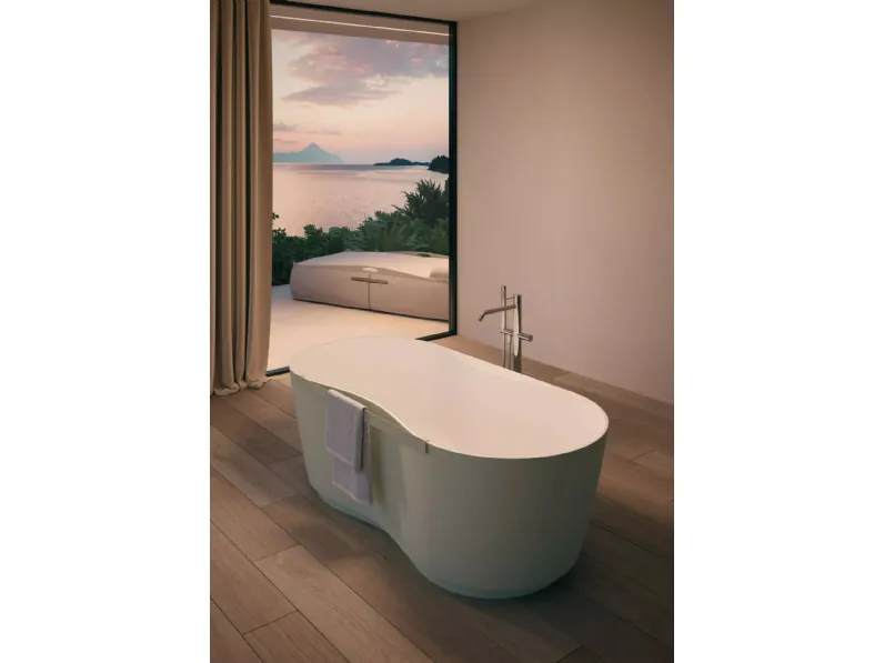 Vasca da Bagno freestanding Domina in Mineral Solid di Disenia