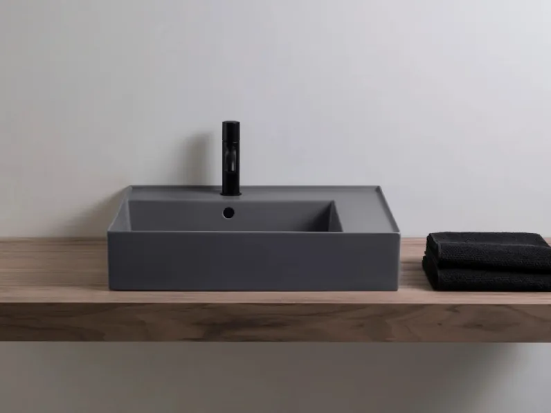 Lavabo da appoggio Enjoy di Ceramica Cielo