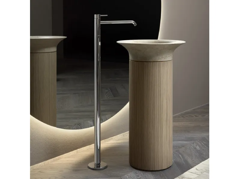 Lavabo freestanding Lilium in marmo con colonna in legno di Antoniolupi
