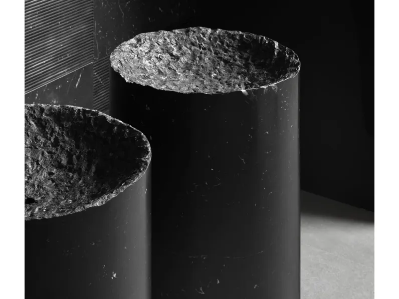 Lavabo Neolitico in pietra di Antoniolupi