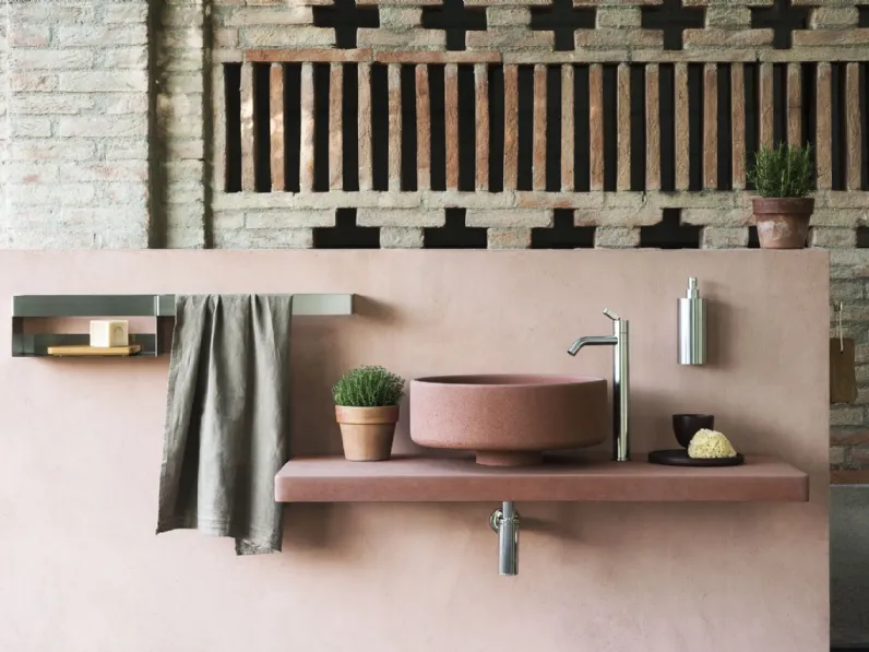 Mobile Bagno sospeso autoportante realizzato in cemento colorato Petra di Agape