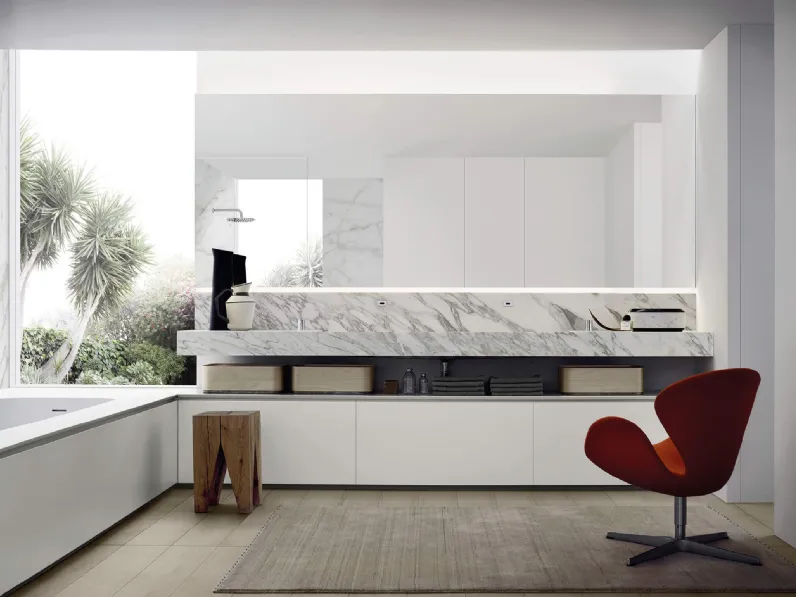 Mobile da Bagno Puro 24 11 con top in marmo e basi in laccato bianco opaco di Milldue