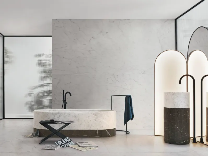 Lavabo Verticale in marmo bianco di Carrara e marmo Grafite Roma 24 02 di Milldue