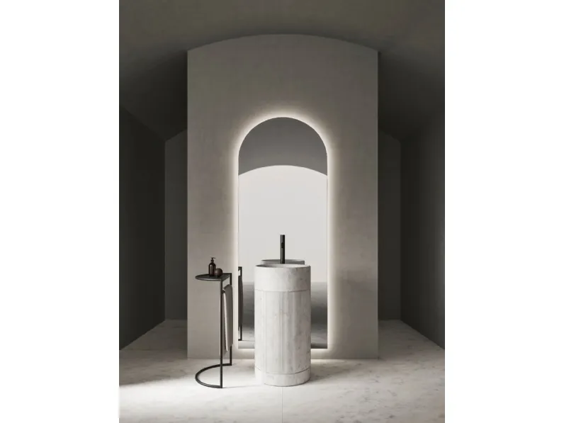 Lavabo verticale in marmo Bianco di Carrara Roma 24 01 di Milldue
