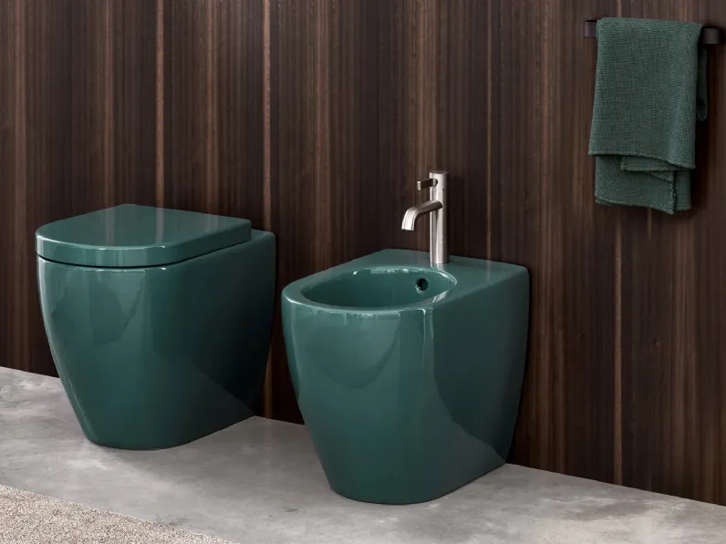 WC e Bidet a terra Smile di Ceramica Cielo