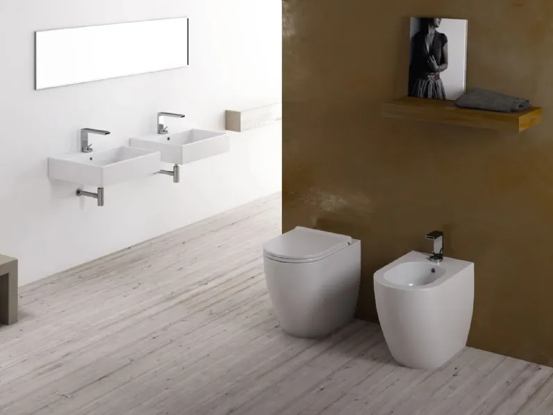 WC e Bidet Smile di Ceramica Cielo