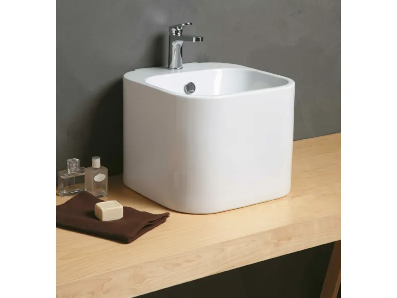 Lavabo da appoggio in ceramica bianca Tandem 02 di Azzurra Ceramica